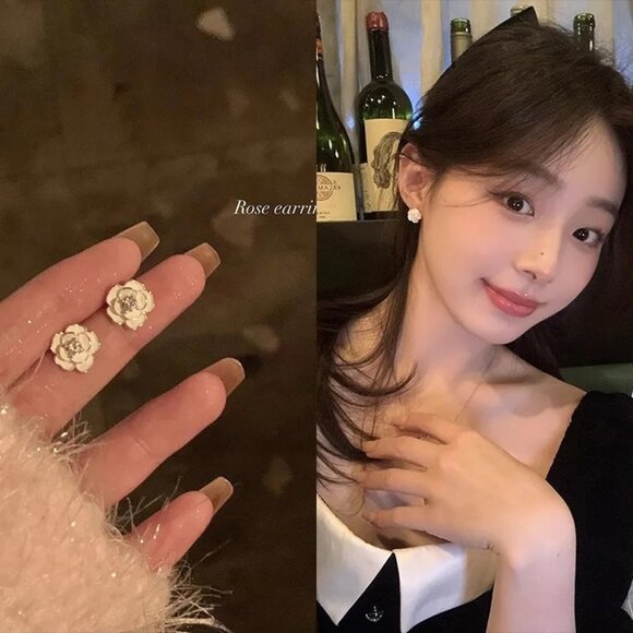 Camellia Stud Earrings - Picture 3 of 5